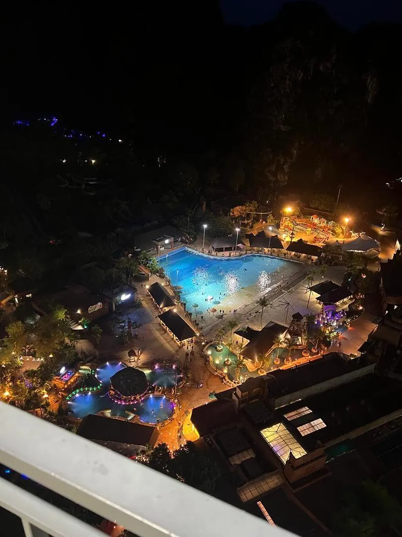 Kampong Batu Lapan  Sunway Onsen 4-6Pax 아파트